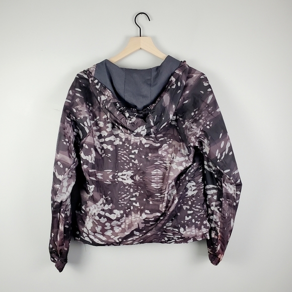 New Balance Abstract Print Zip Windbreaker Large - Picture 7 of 9